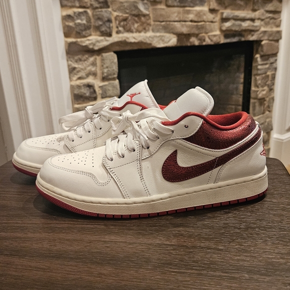 Nike Shoes - Air Jordan 1 Low SE
